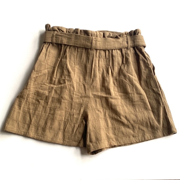 (A6) Good Luck Gem High Waist Paperbag Shorts, Size Large, NWT - Picture 8 of 12